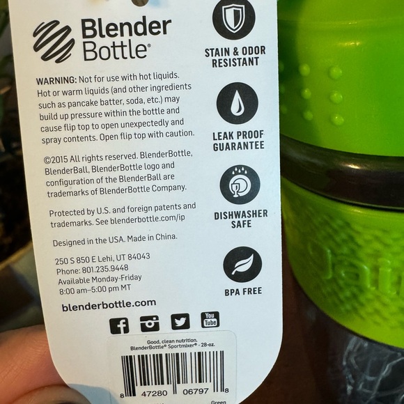 BLENDER BOTTLE SPORTMIXER with BLENDERBALL - NWT - 28 o - Picture 4 of 6